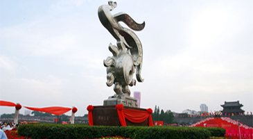 如何有效進(jìn)行不銹鋼雕塑的防銹防護(hù)？
